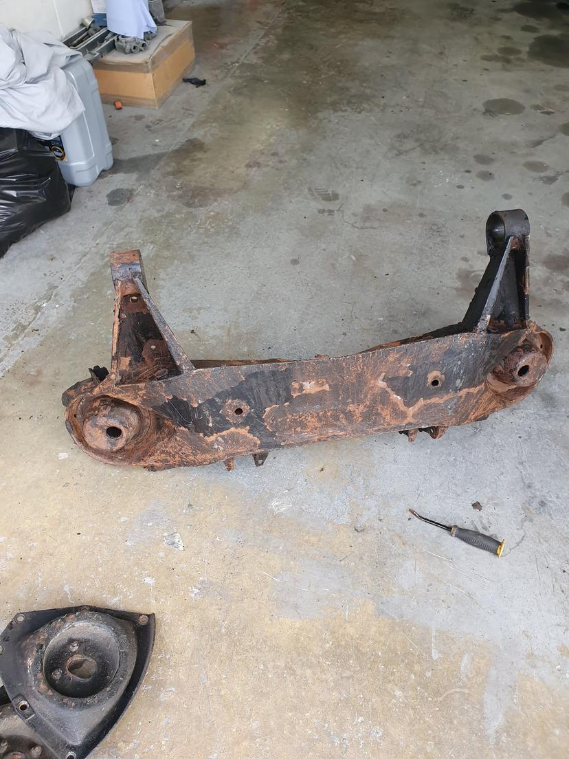 XJR-S Front Axle Rebuild 1