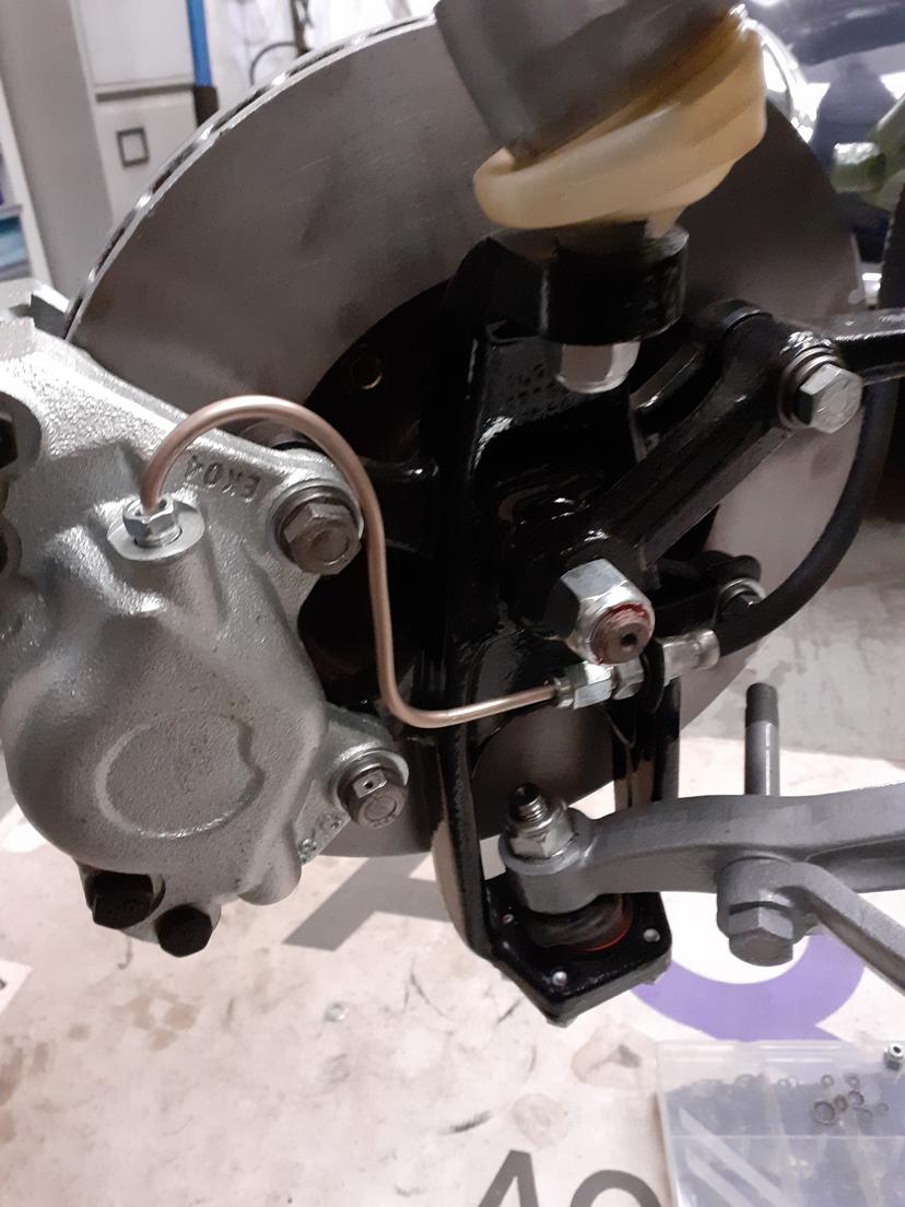 E-Type Front Suspension Rebuild 7