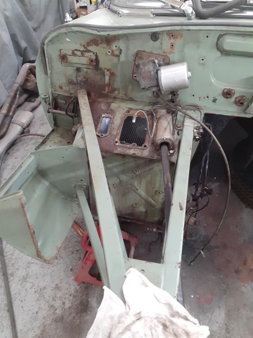 E-Type Front Suspension Rebuild 4